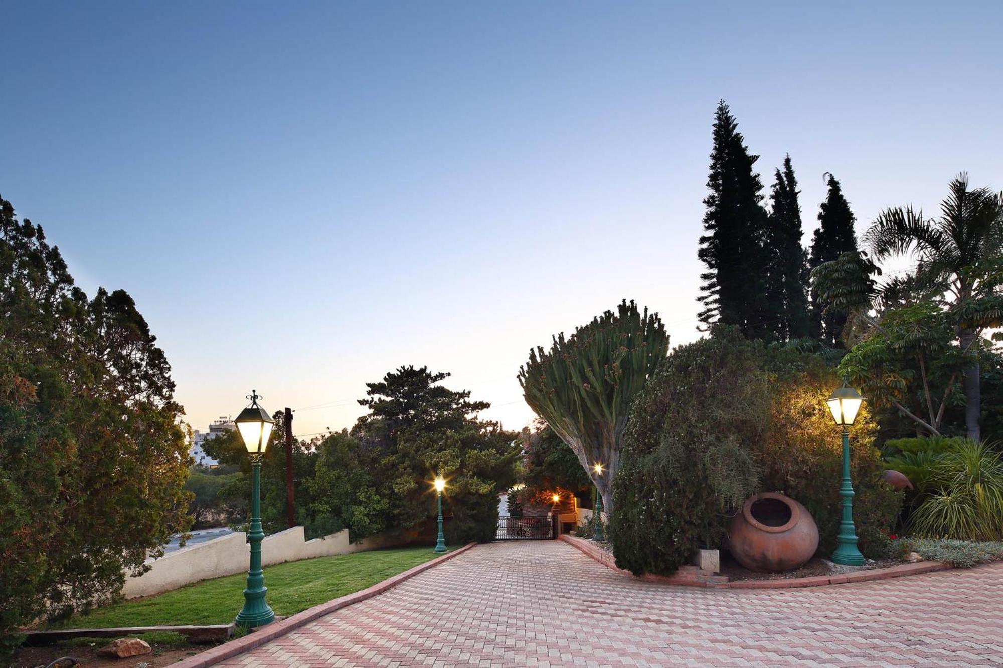 Olive Tree Apartments Limassol Luaran gambar