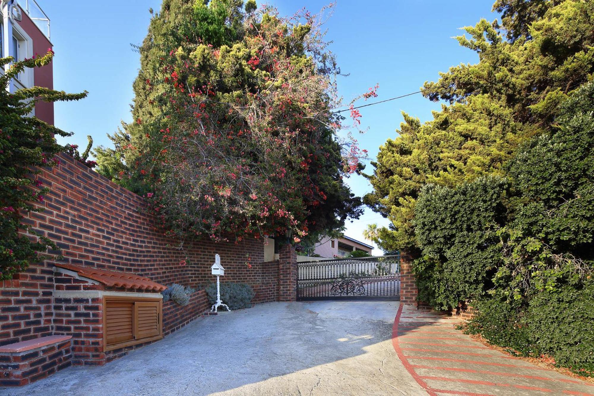 Olive Tree Apartments Limassol Luaran gambar